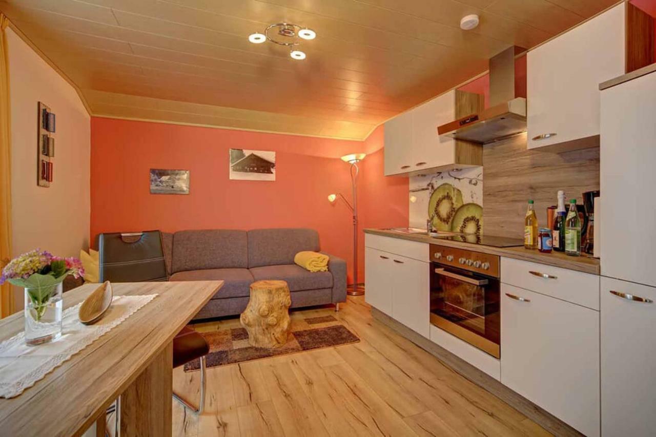Gaestehaus Schmalzreich Lam Εξωτερικό φωτογραφία